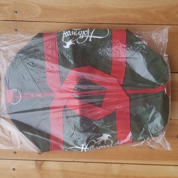 Hollywood Park Logo Green Red Zippered Duffle Bag with handle & Shoulder Strap - Picture 8 of 10